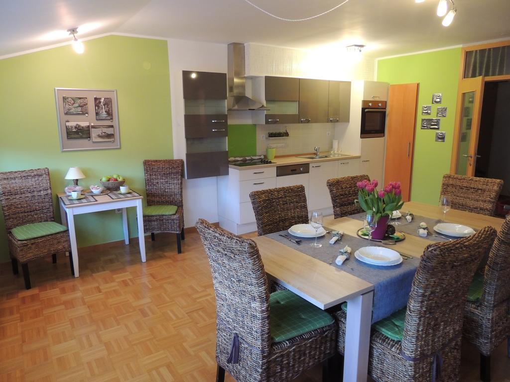 Apartment Alvarium Кобарід Номер фото